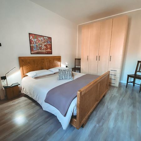 L'Adret Hotell Gressan Exteriör bild